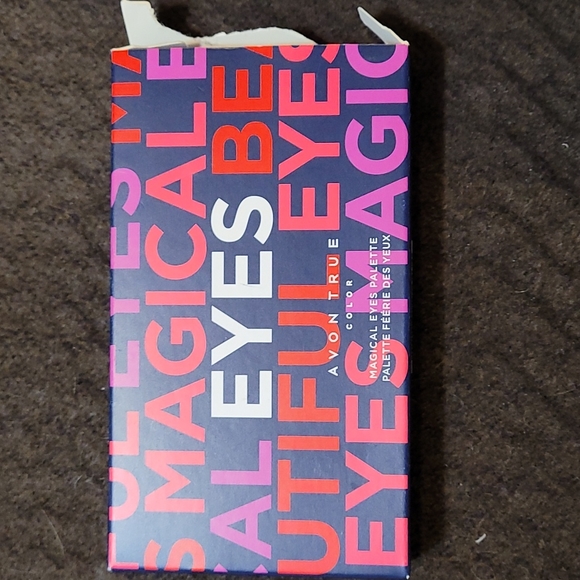 Avon eyeshadow palette - Picture 2 of 6